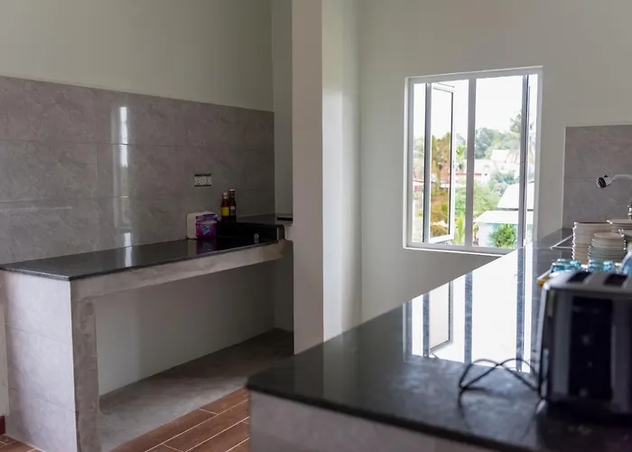 Kwatera prywatna Beyond Angkor - Private Floor 2-bedroom & Living Siem Reap