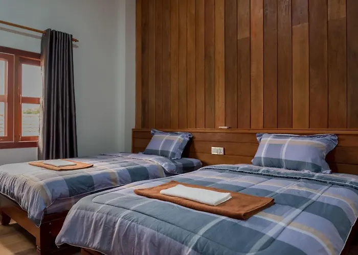 Beyond Angkor - Private Floor 2-bedroom & Living Kwatera prywatna Siem Reap